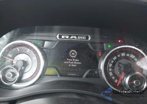 2021 Ram 2500 Big Horn 4X4 6'4 Box из США, поврежденный, VIN 3C6UR5DL2MG643306